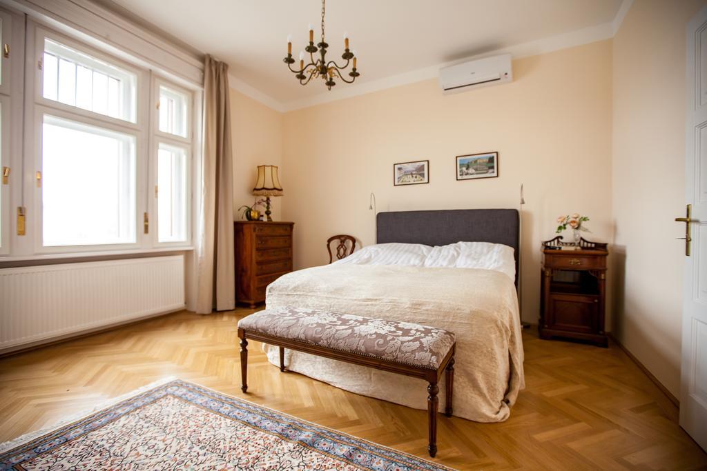 Schieszl Apartments 2 Будапешт Екстер'єр фото